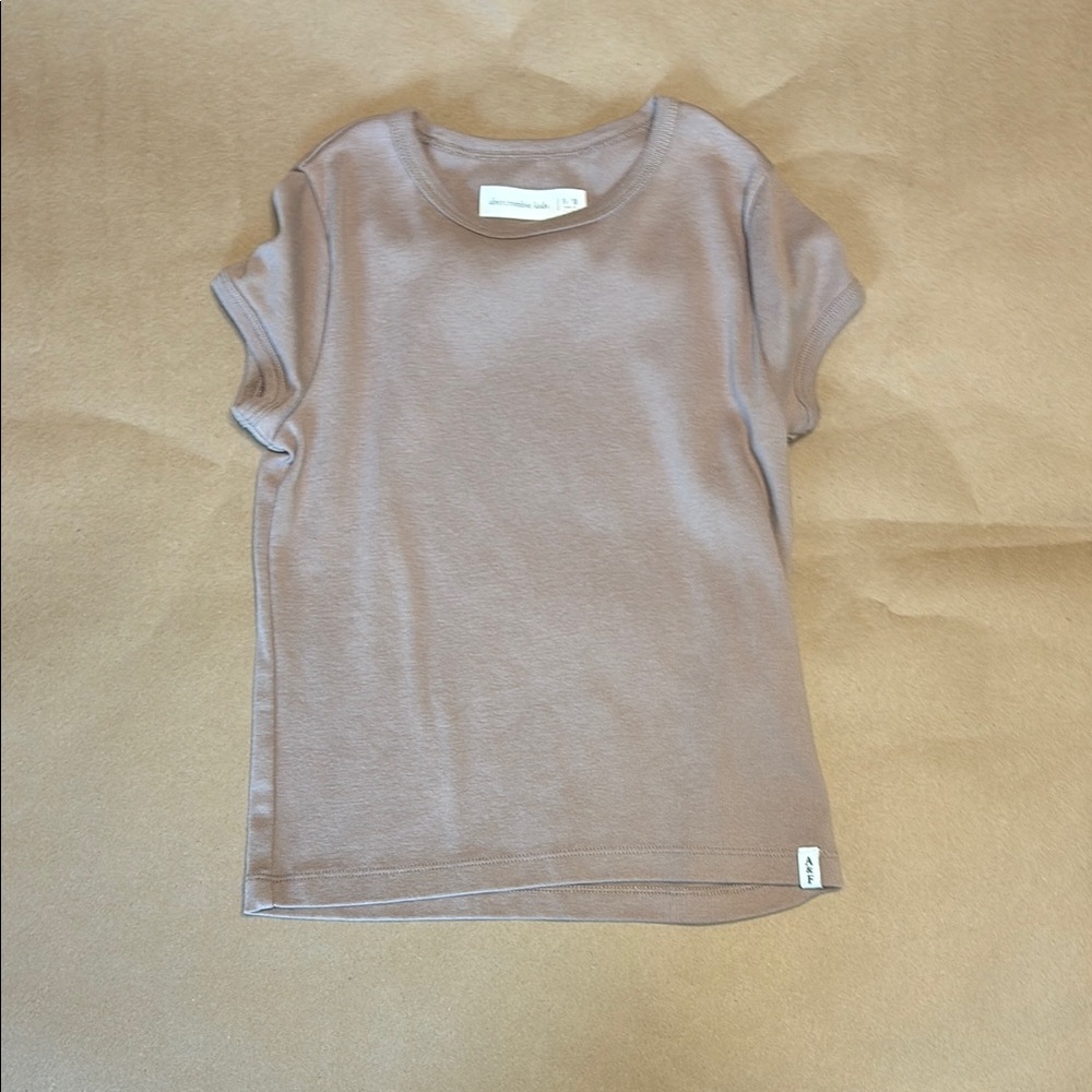 Abercrombie Kids Tan Short Sleeve Tee Relaxed Fit